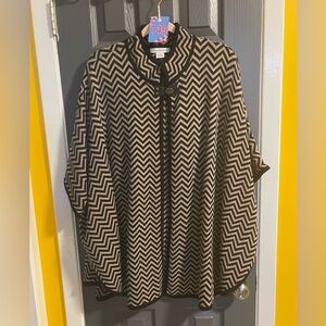 Cape by Liz Clairborne